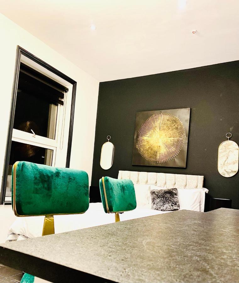 Duke And Duchess Apartments And Rooms - Private In Room Hot Tub Suites London Luaran gambar