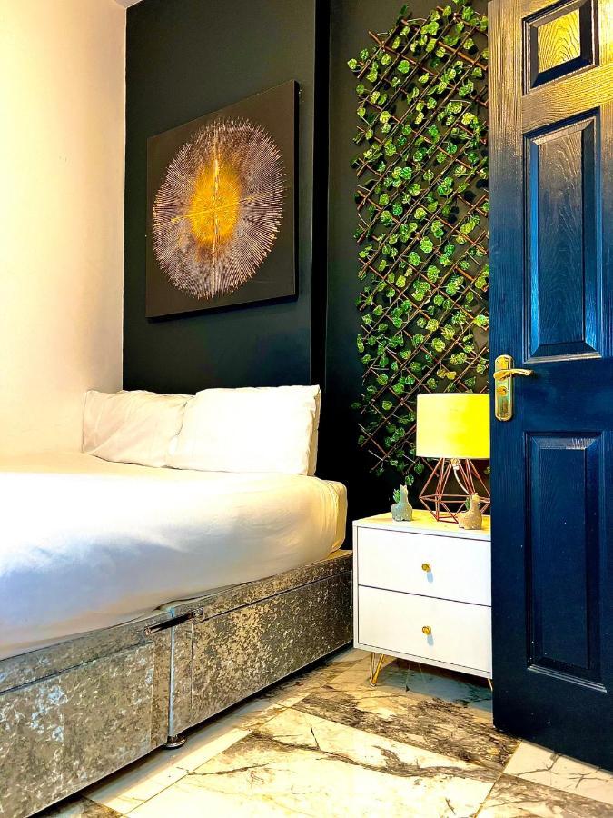 Duke And Duchess Apartments And Rooms - Private In Room Hot Tub Suites London Luaran gambar
