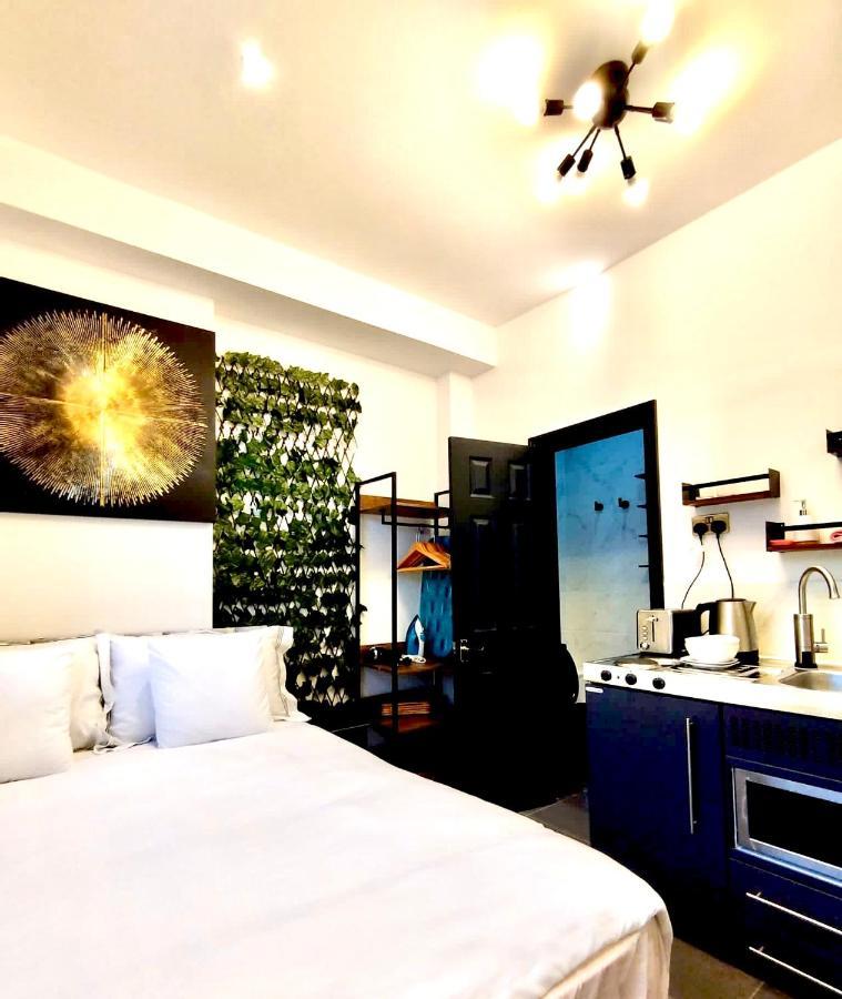 Duke And Duchess Apartments And Rooms - Private In Room Hot Tub Suites London Luaran gambar