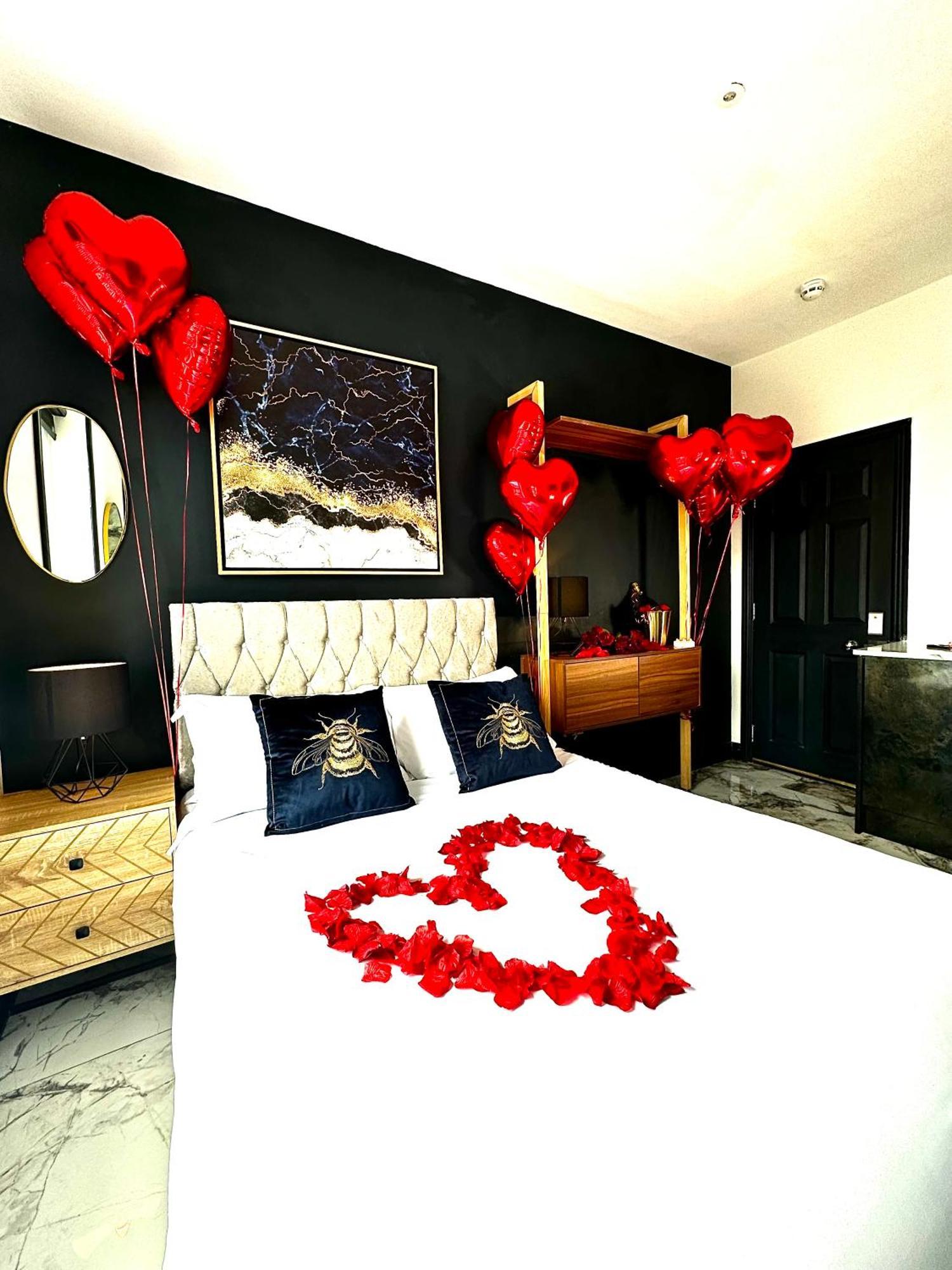Duke And Duchess Apartments And Rooms - Private In Room Hot Tub Suites London Luaran gambar
