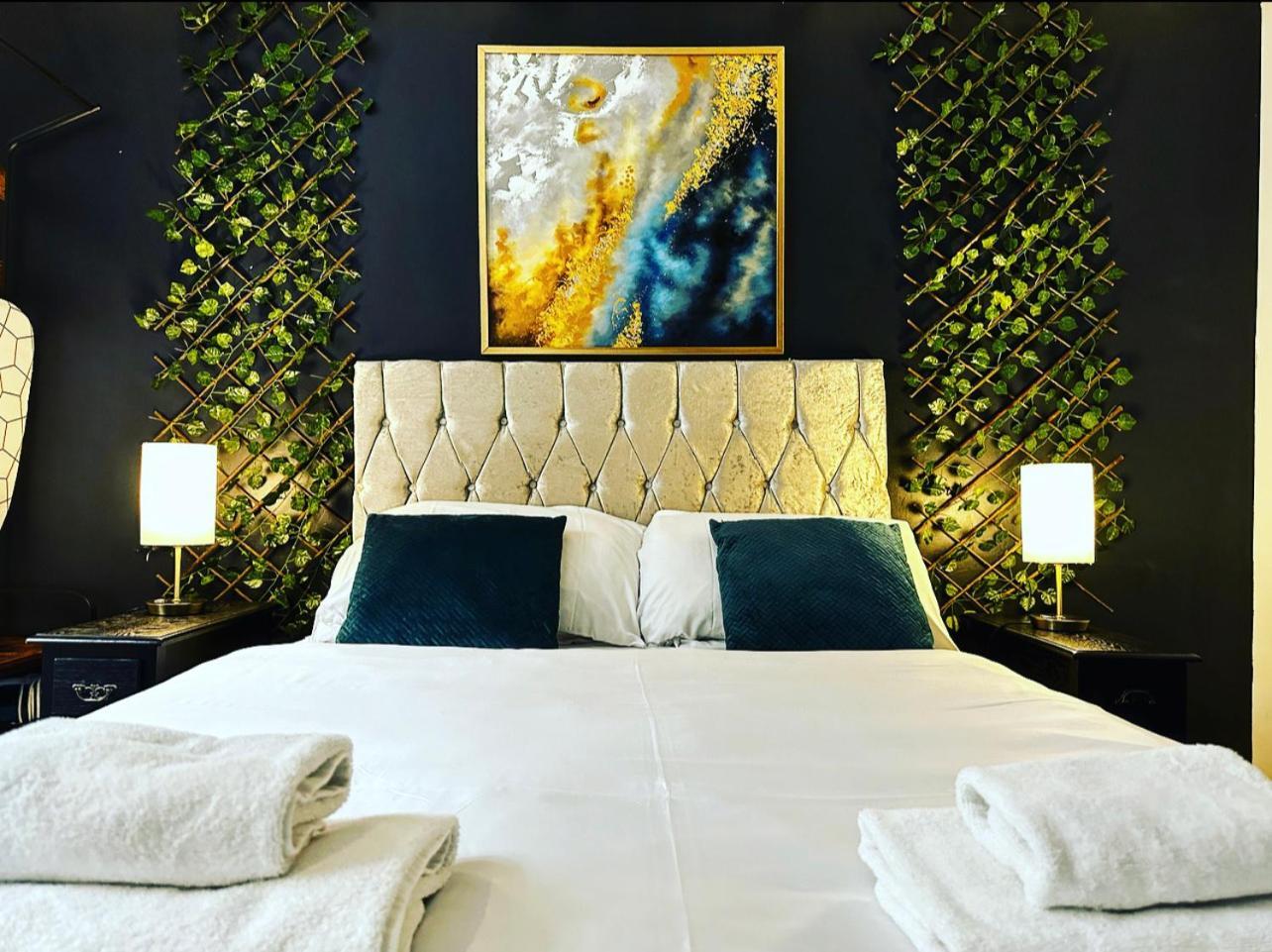 Duke And Duchess Apartments And Rooms - Private In Room Hot Tub Suites London Luaran gambar